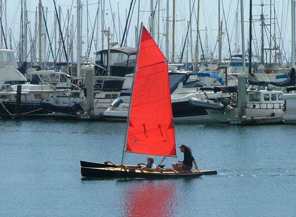 Show Full Screen An effortless glide through the harbor thanks to the  CLC SailRig