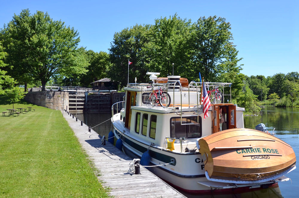 Eastport Pram on the tail end of CARRIE ROSE from Chicago.