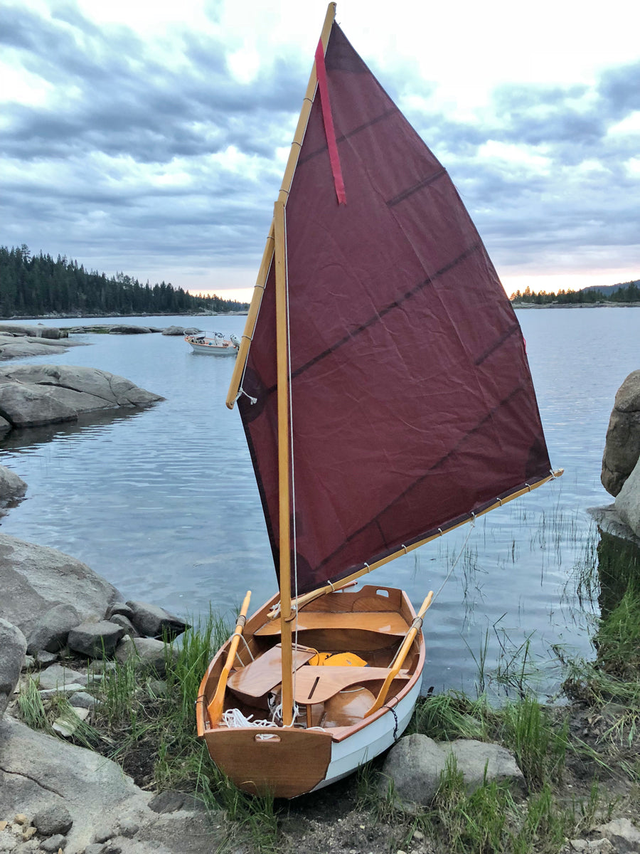 Thom L. has beached his Eastport Pram on Loon Lake in California.