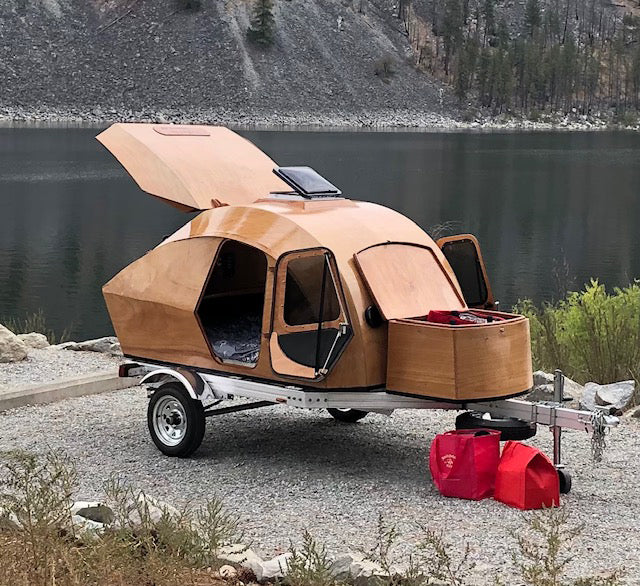 Setting up camp with the CLC Teardrop Camper at Alta Lake State Park in Washington State.