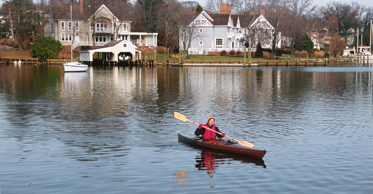 A winter paddle on Spa Creek in Annapolis in a Chesapeake 16 wooden kayak