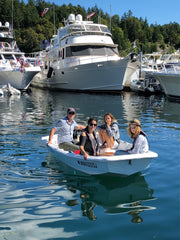Though it is only 10 feet long, the Gosling 10 can fit a whole family aboard.