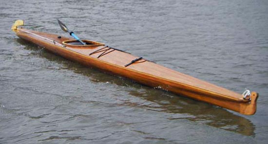 Customized Aleutesque kayak built by Nobuhiro S.
