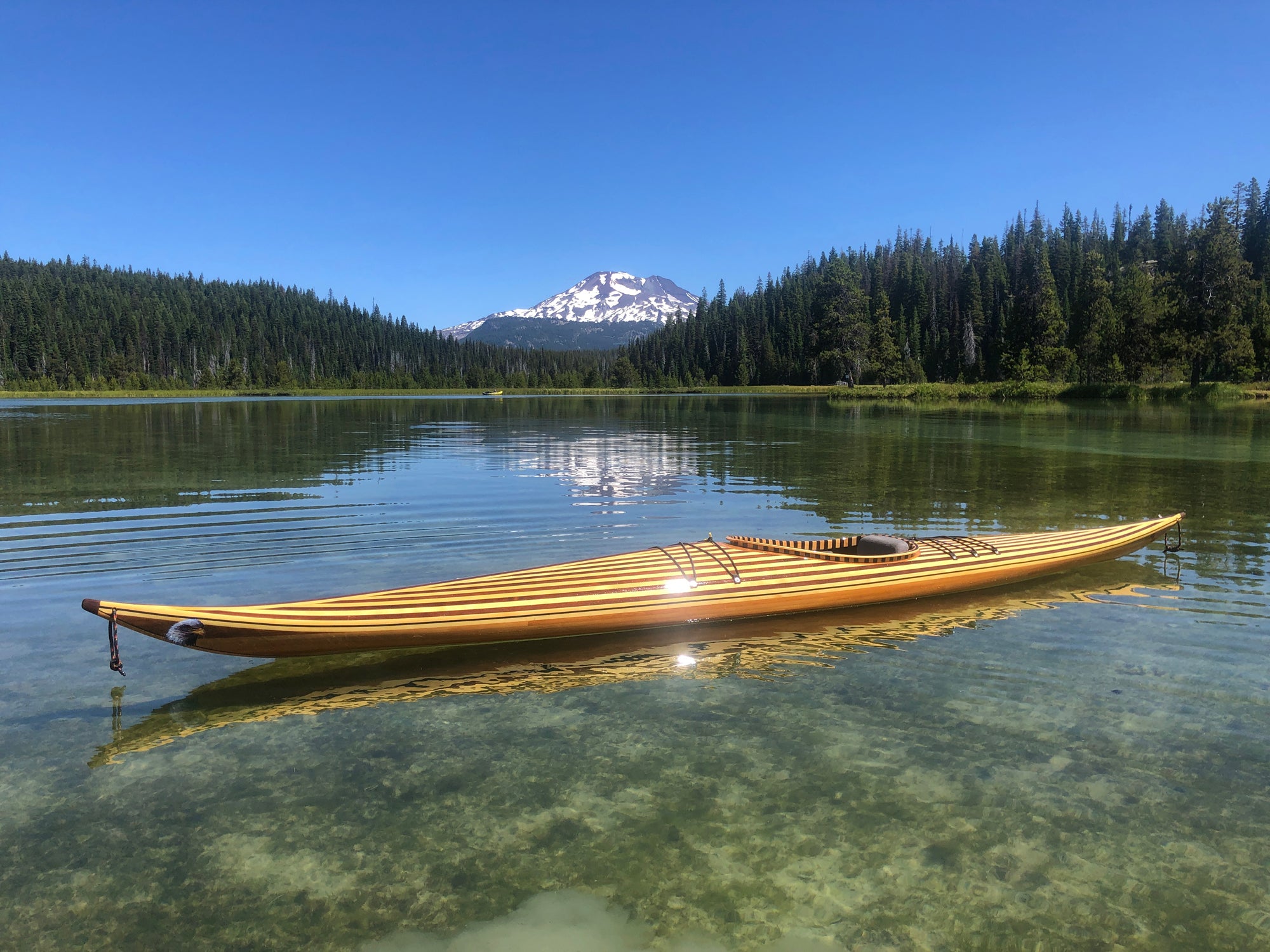 Greg S., a resident of Oregon, built this strikingly beautiful Guillemot S, seen in a strikingly beautiful location.