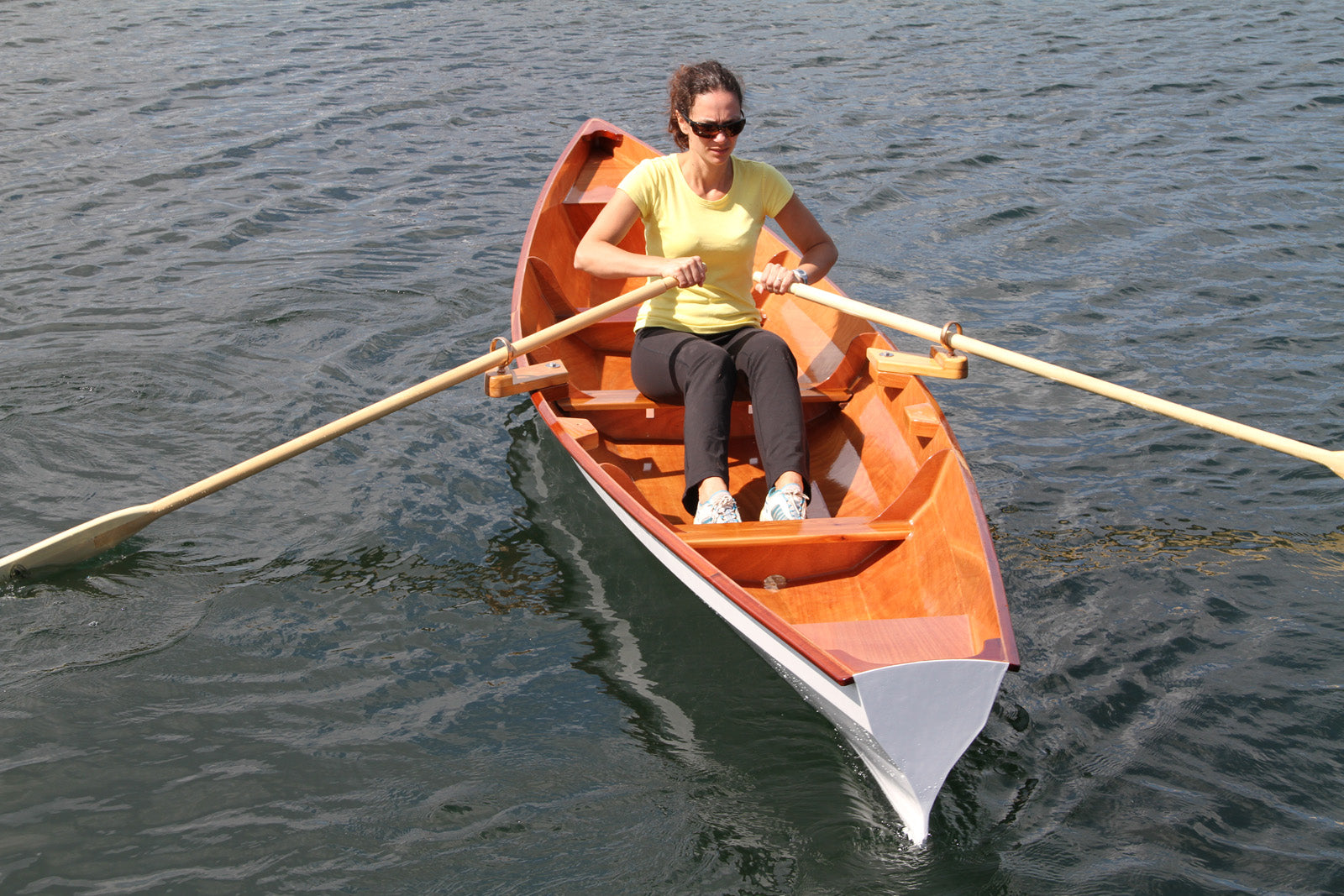 Angus Oxford Wherry with fixed seat rowing