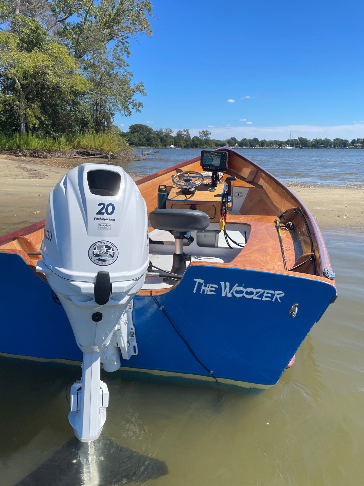Peeler Skiff, "The Woozer" with a modified low profile center console, built by Brent A.