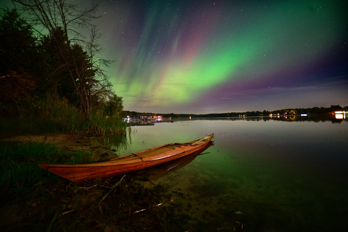 Petrel under the northern lights, built by Paul L. 