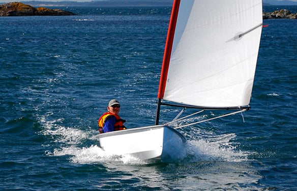 PT Eleven Nesting Dinghy sailing