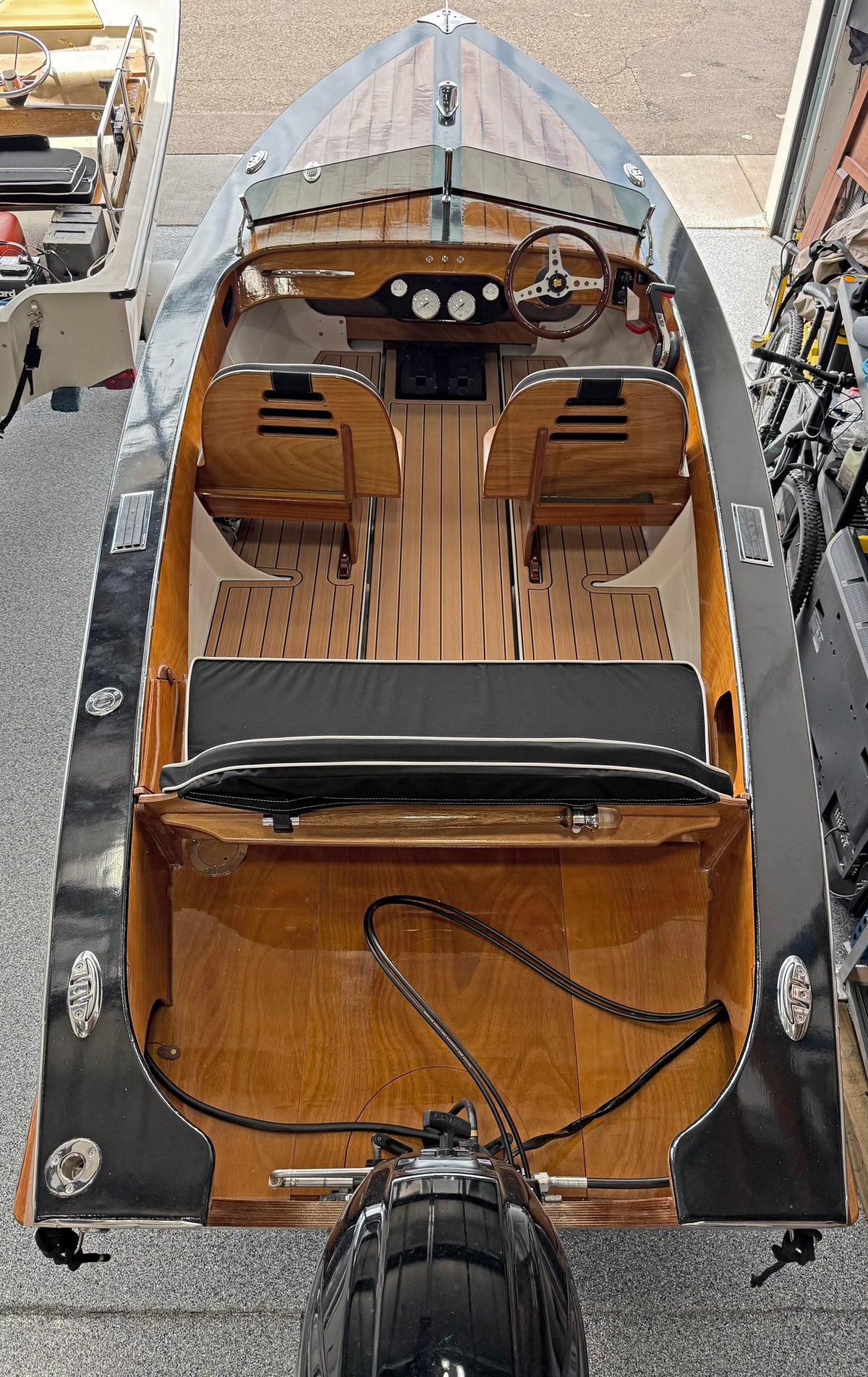 Interior of a Rhode Runner Runabout built by Brian Z.