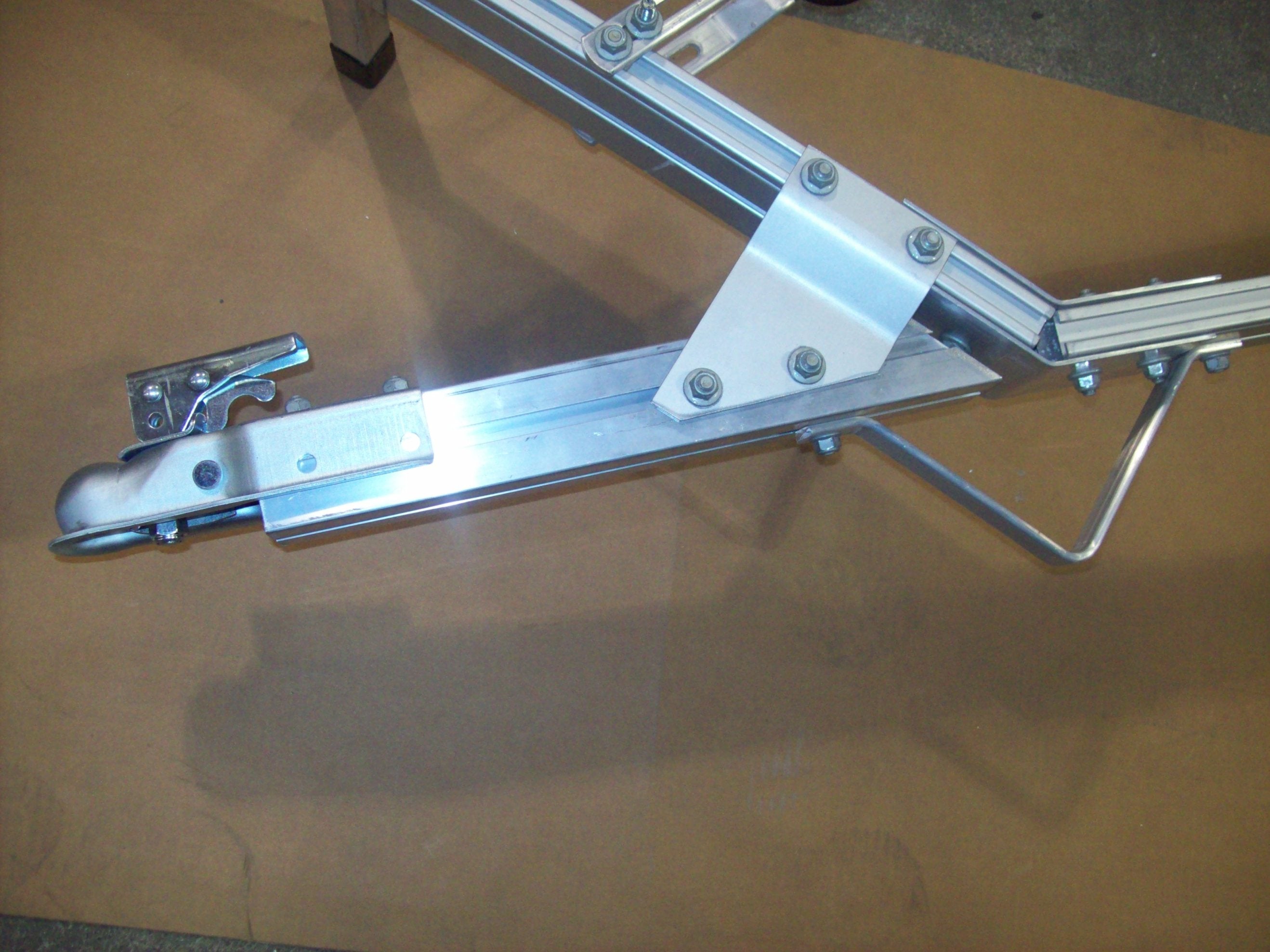 SUT-300U Hitch Option installed - side profile